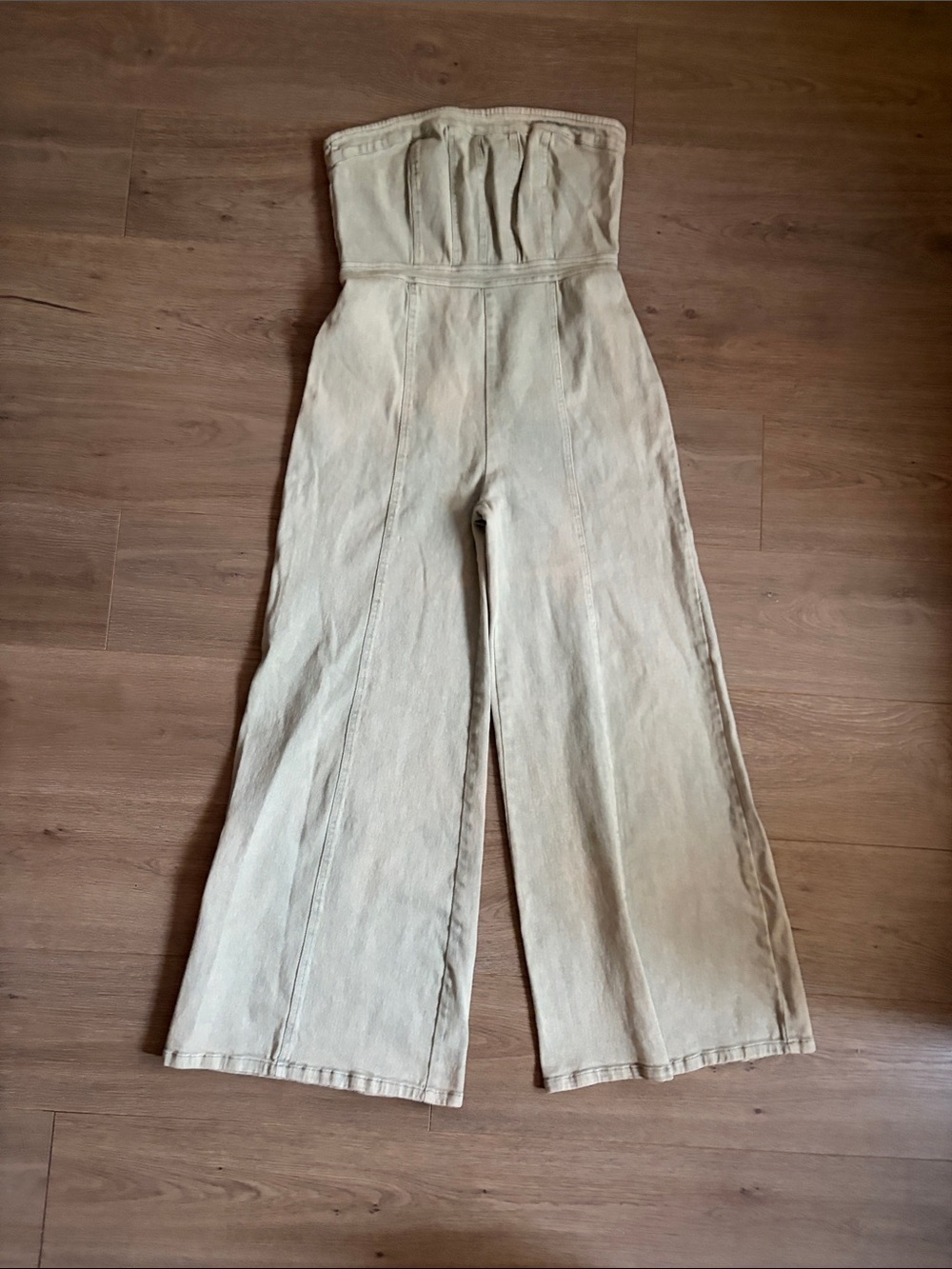 Vici Strapless High-Waist Wide-Leg Jumpsuit in Light Green